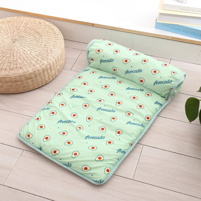 Cooling Pet Mat – Breathable Summer Blanket for Dogs & Cats - Image 5