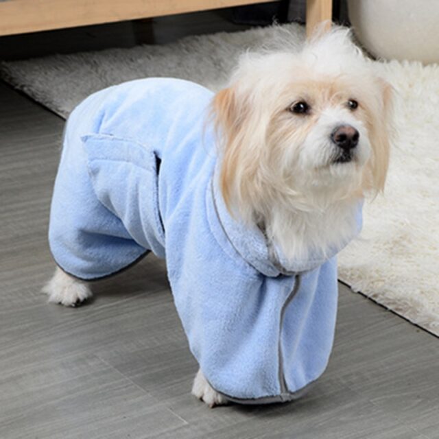 Quick-Dry Microfiber Pet Towel – Super Absorbent for Dogs & Cats - Image 6