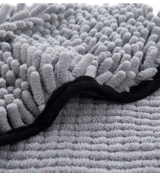 Super Absorbent Pet Bath Towel – Quick-Dry Microfiber for Dogs & Cats - Image 10
